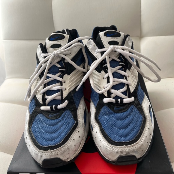 Vintage Royal Blue Nike Runners - Picture 5 of 8